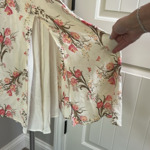 Reformation Inka Dress in Leila Off Shoulder Smocked Floral Womens Size XL - Picture 7 of 15